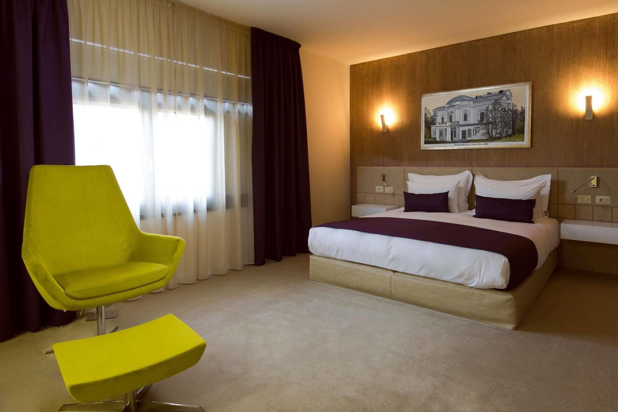סאטו מארה Hotel Vila Class מראה חיצוני תמונה